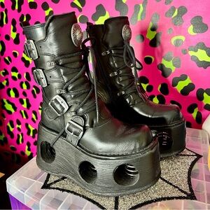 New Rock Platform Boots